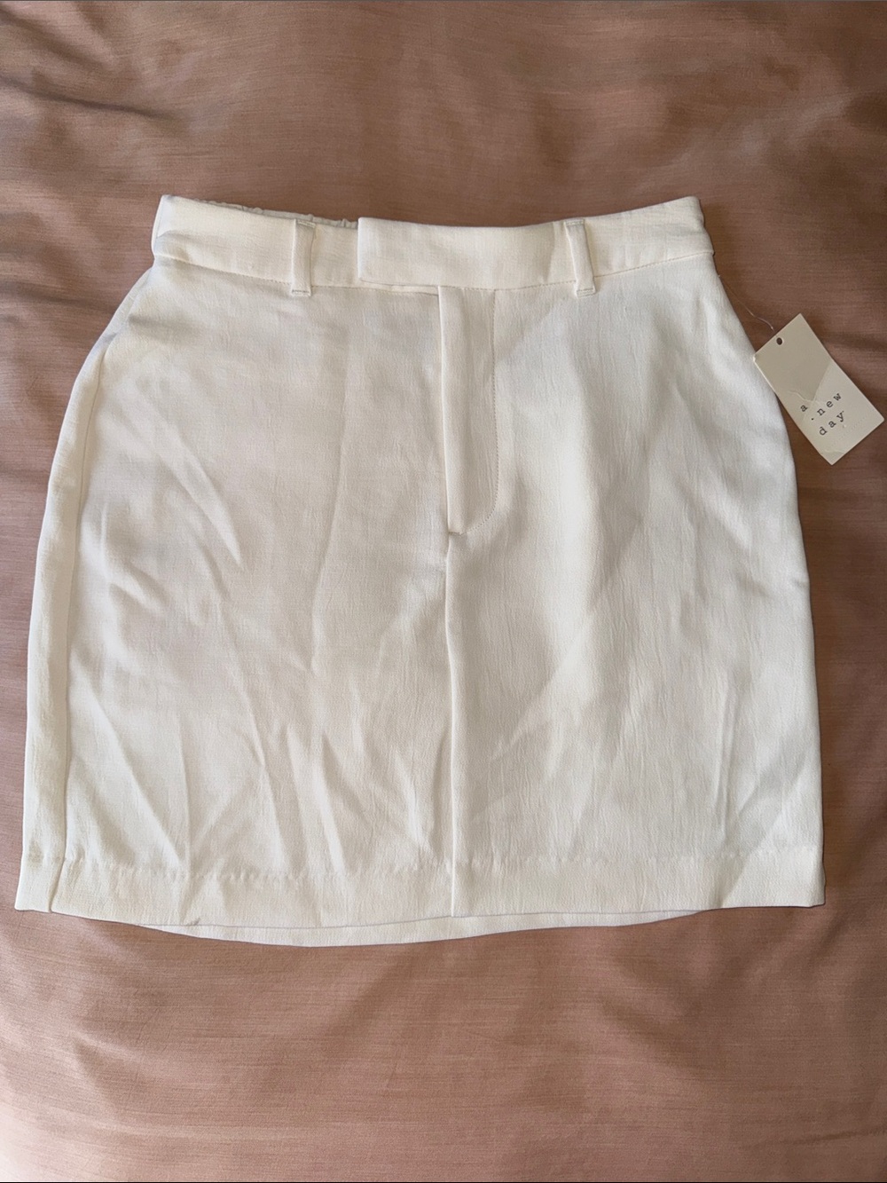 NWT Tailored Cream Mini Skirt